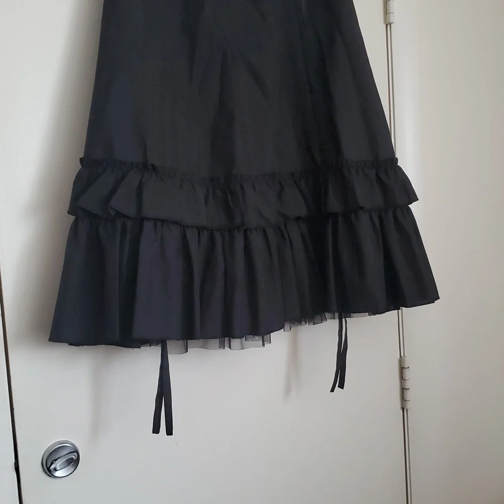 Vampire Freaks Black Ruffled Cassandra Skirt - Picture 4 of 15